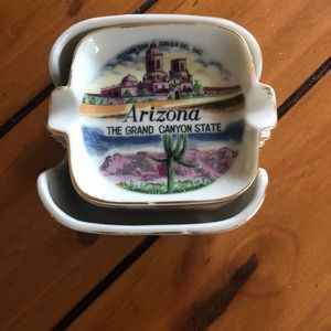 Vintage Arizona novelty Ashtrays